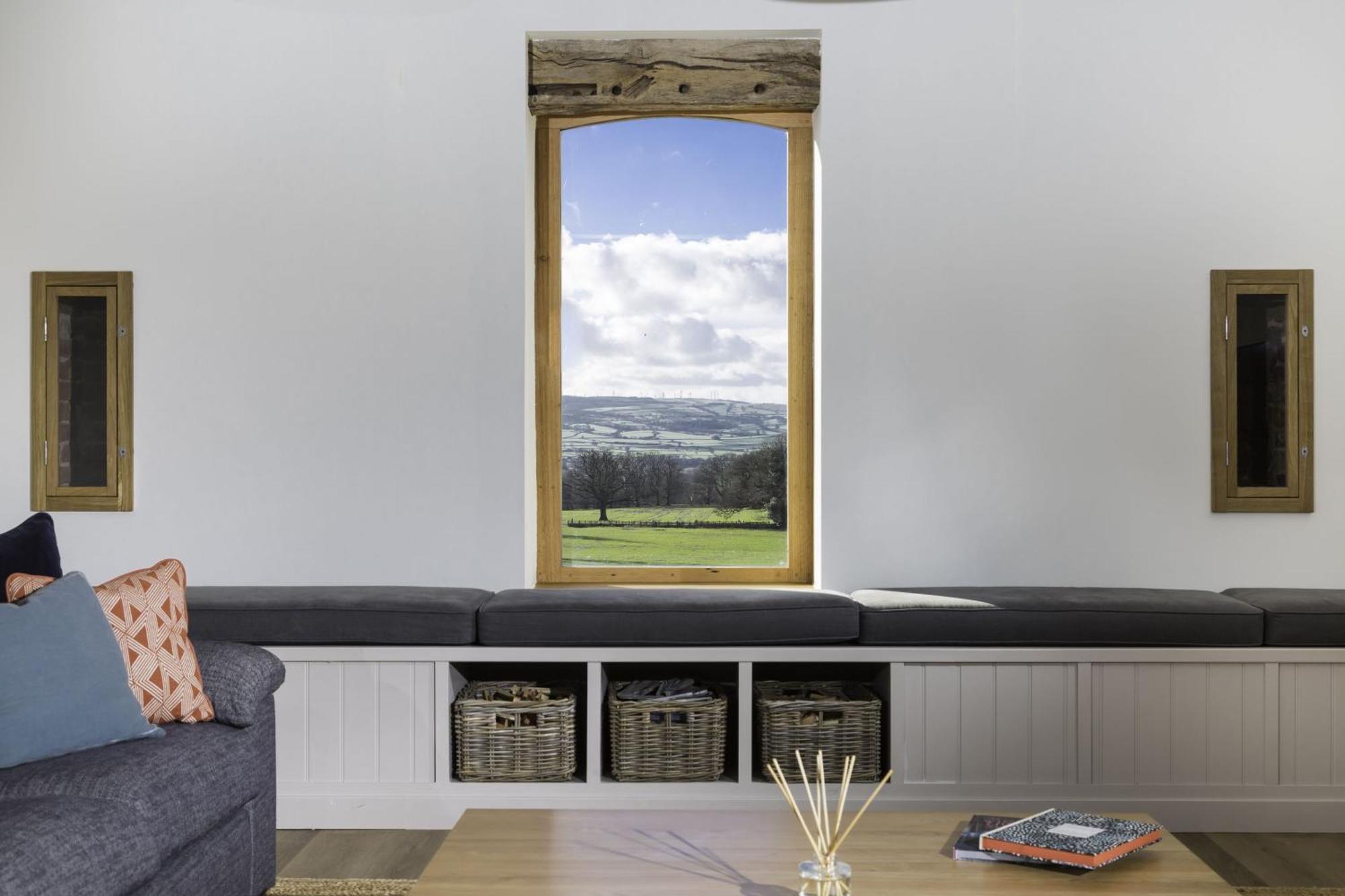 The Barn At Plas Ashpool Sleeps 8 Llandyrnog Exterior photo